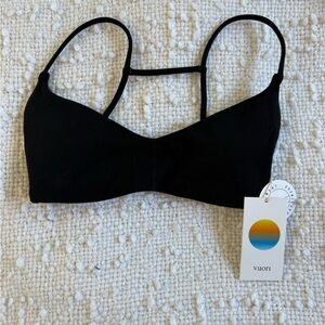 Vuori Black Sports Bra XS NWT
